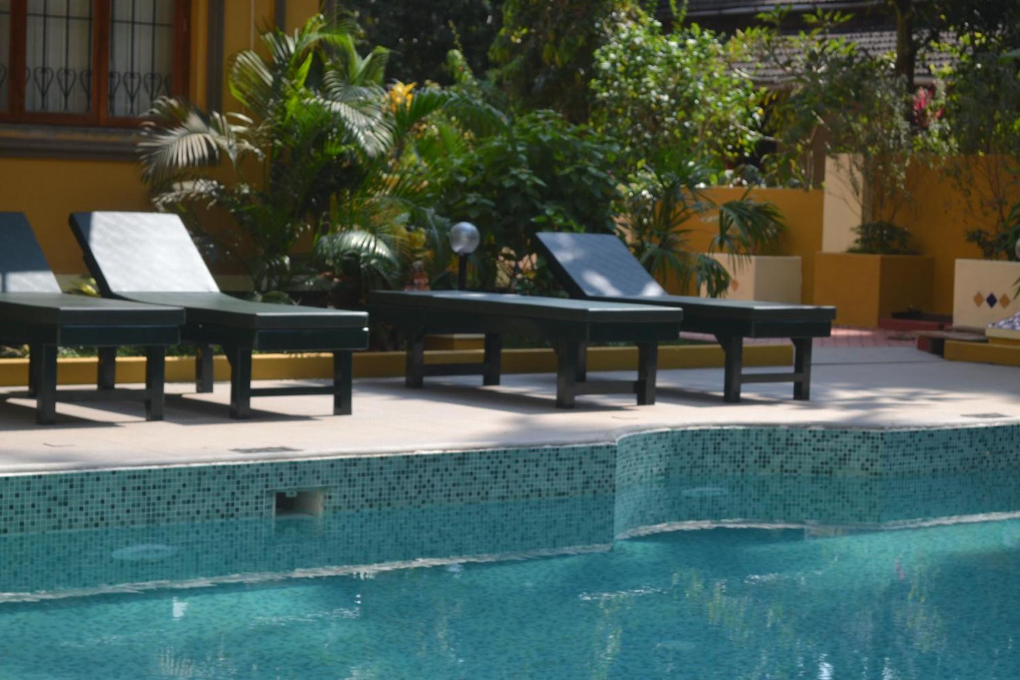 The Majorda Pristinne Hotel ภายนอก รูปภาพ