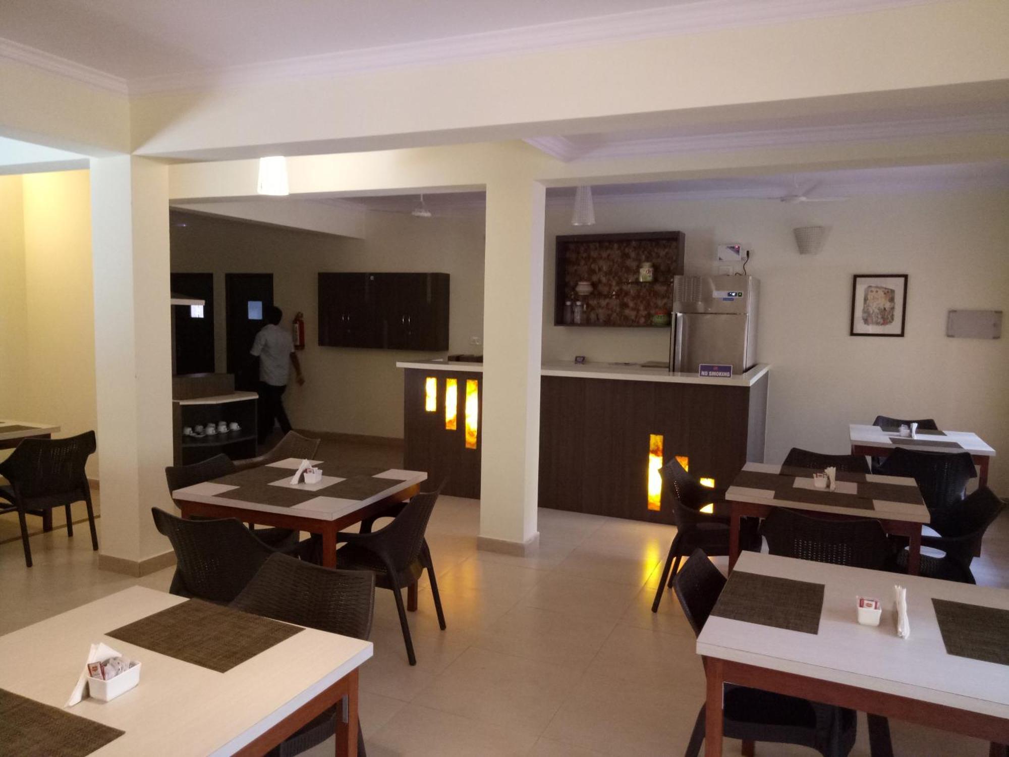 The Majorda Pristinne Hotel ภายนอก รูปภาพ
