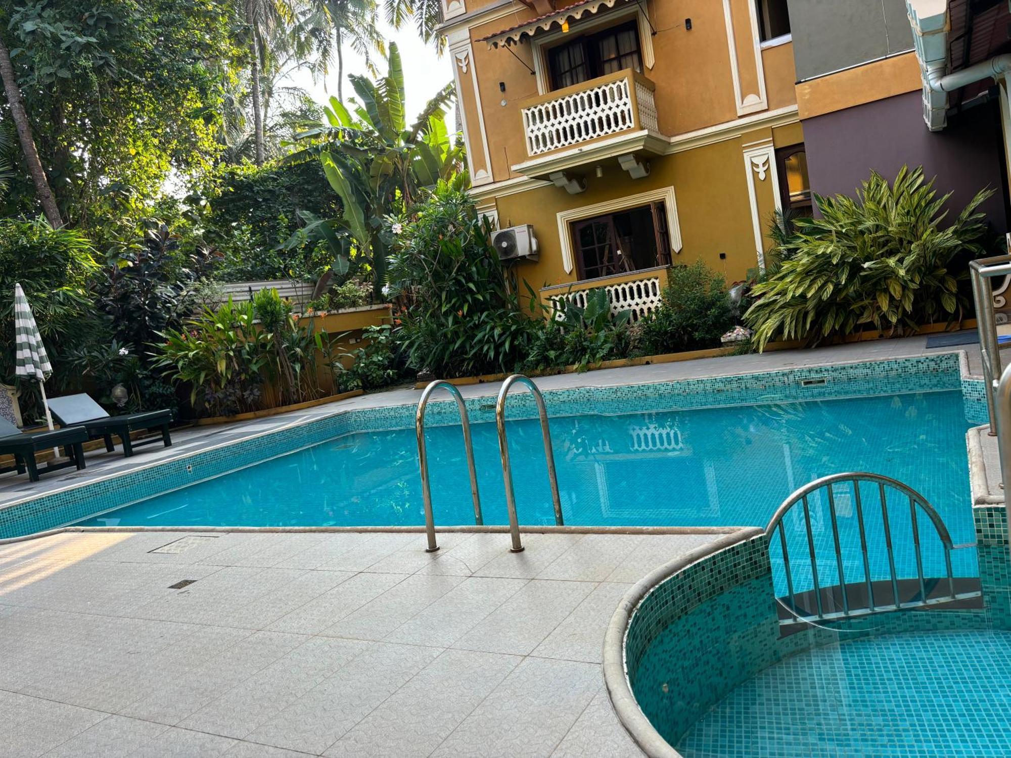 The Majorda Pristinne Hotel ภายนอก รูปภาพ